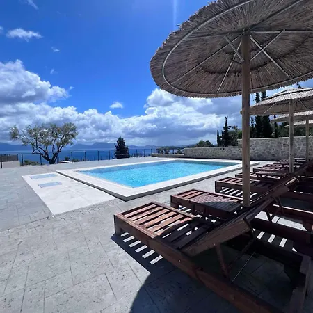 Ionian Hospitality ακταια 5 *